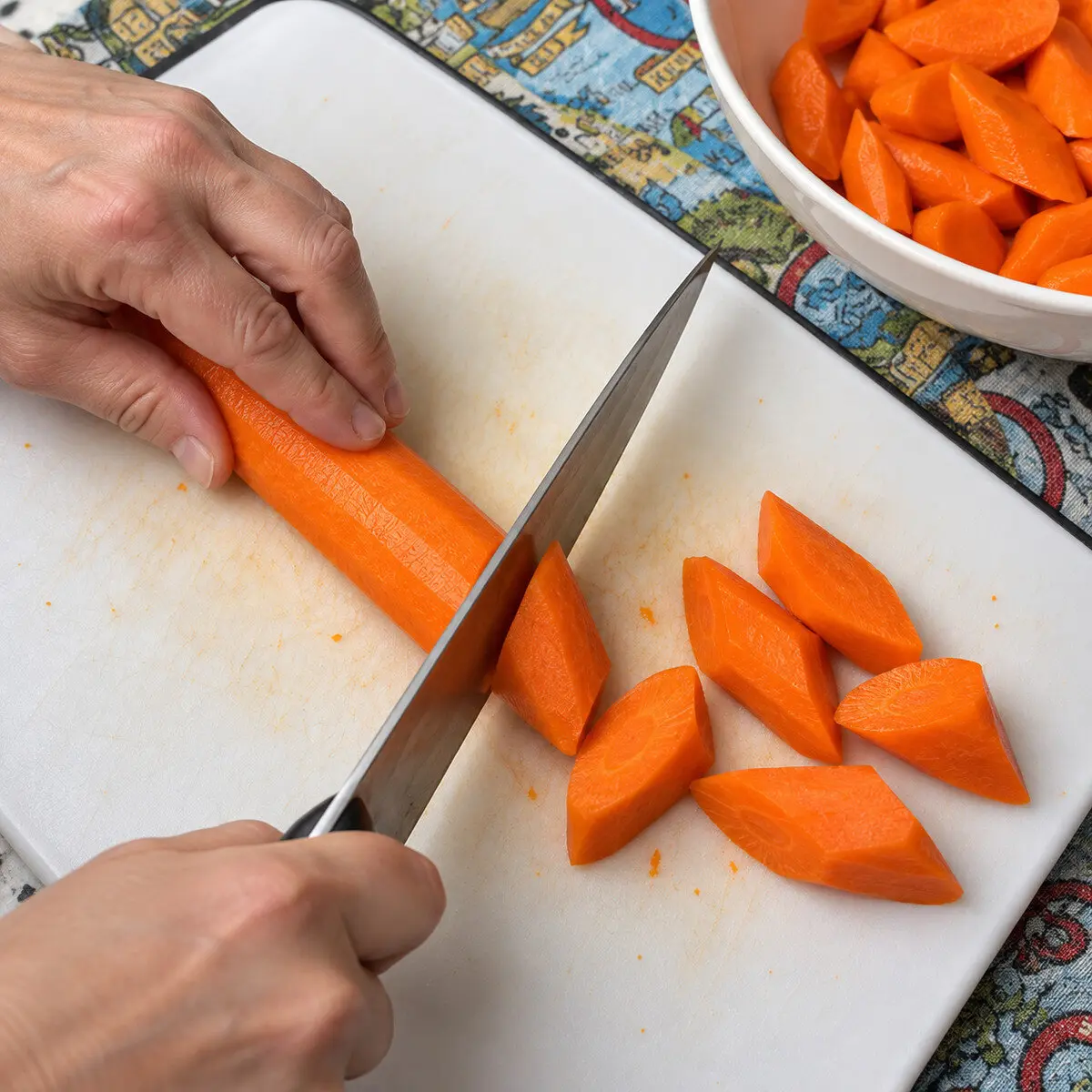 Preparation step for Za’atar-Spiced Sweet and Spicy Carrots.
