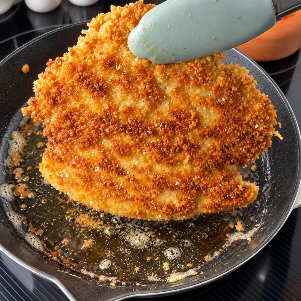 Preparation step for Chicken Cutlets with “Green Velvet” Vodka Sauce.